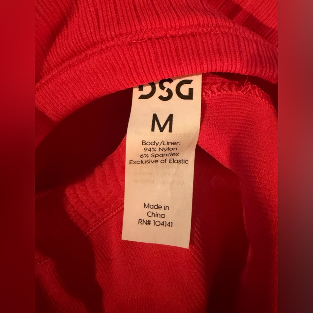 DSG WOMEN’S MOMENTUM SEAMLESS SUPPORT TANK TOP SIZE MEDIUM SET OF 2 - Picture 7 of 10